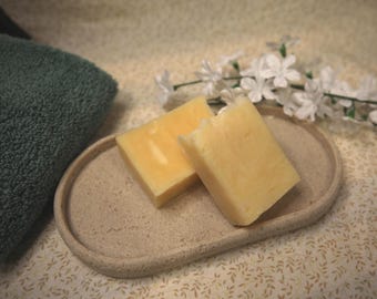 Handmade Marula Oil Bar Soap - Litsea Cubeba (May Chang)