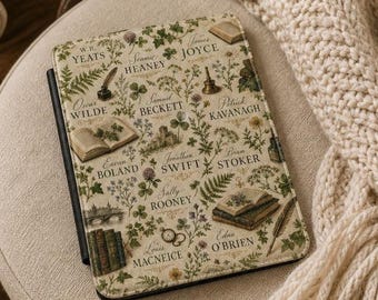 Irish Authors Pattern Kindle Case, Literary Names, Vintage Books & Shamrocks