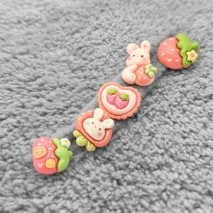 Kawaii Resin Sewing Buttons: Teddy Bears, Bunnies, Cookies - 6-Piece Set