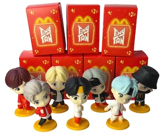 Tinytan BTS Anime Figure Set - Etsy