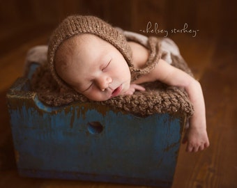 Newborn Tweed Fall Bonnet