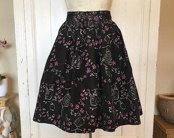 Vintage 50s Taffeta Circle Skirt Black w Pink Flocked Flowers Asian Paper Lanterns Pinup size S