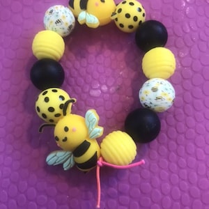 bumble bee beaded bracelet