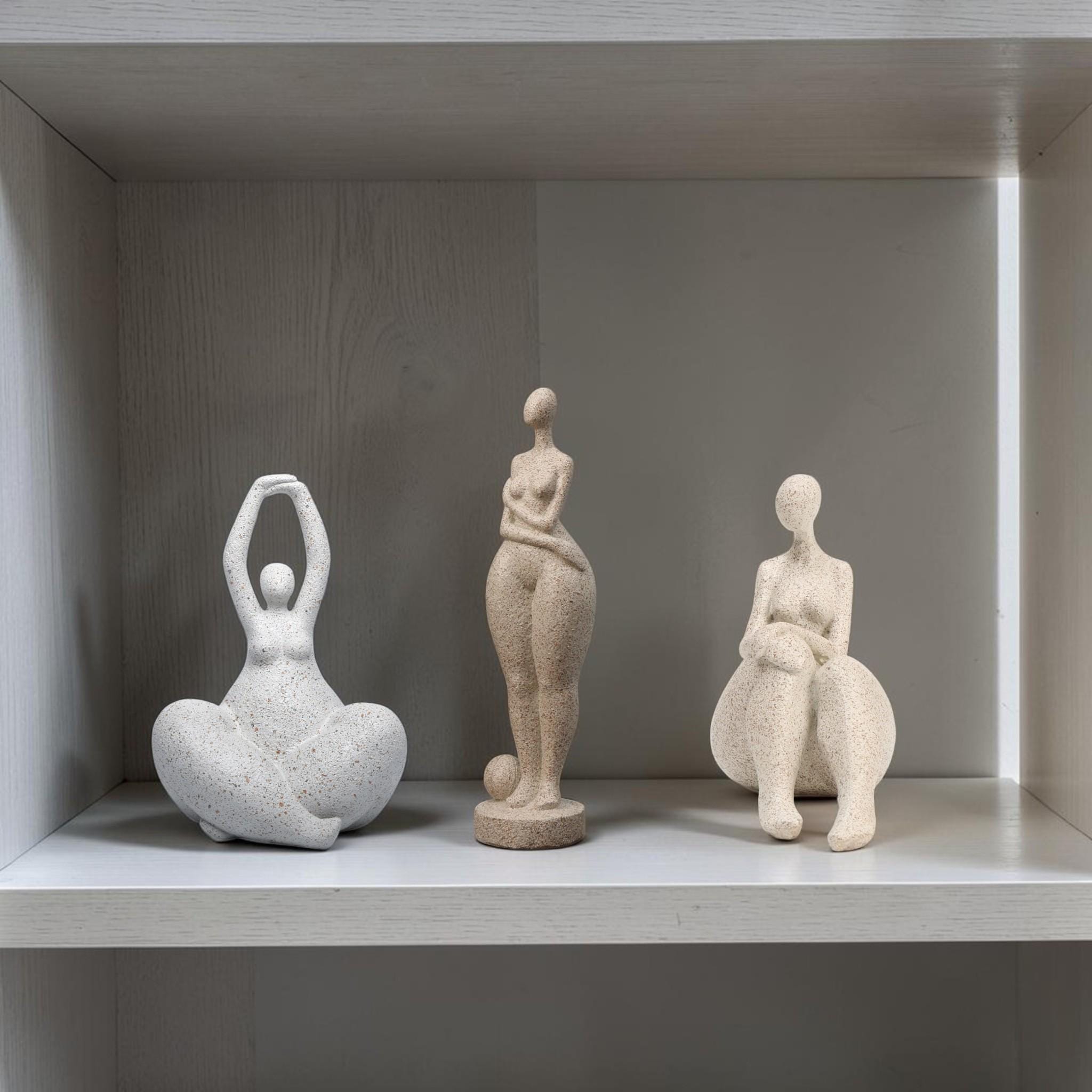 Chubby woman statue - Etsy 日本