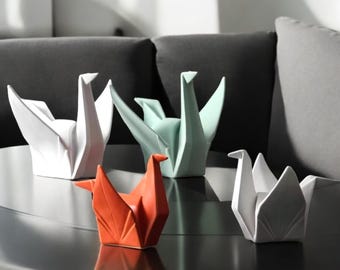 Estatua de pájaro moderna / Escultura abstracta de animal de cerámica de origami