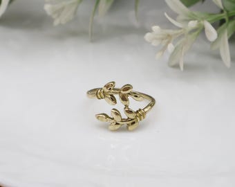 Leaf Ring, Leaf Branch  Ring for Women, Handmade Leaf Ring, Nature Inspired Jewelry, Vintage Ring, Boho Ring, Adjustable Leaf Ring