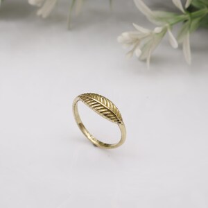 Leaf Brass Ring for Women Men, Handmade Nature Inspired Jewelry, Delicate Boho Vintage Band, Unique Unisex Minimalist Gift