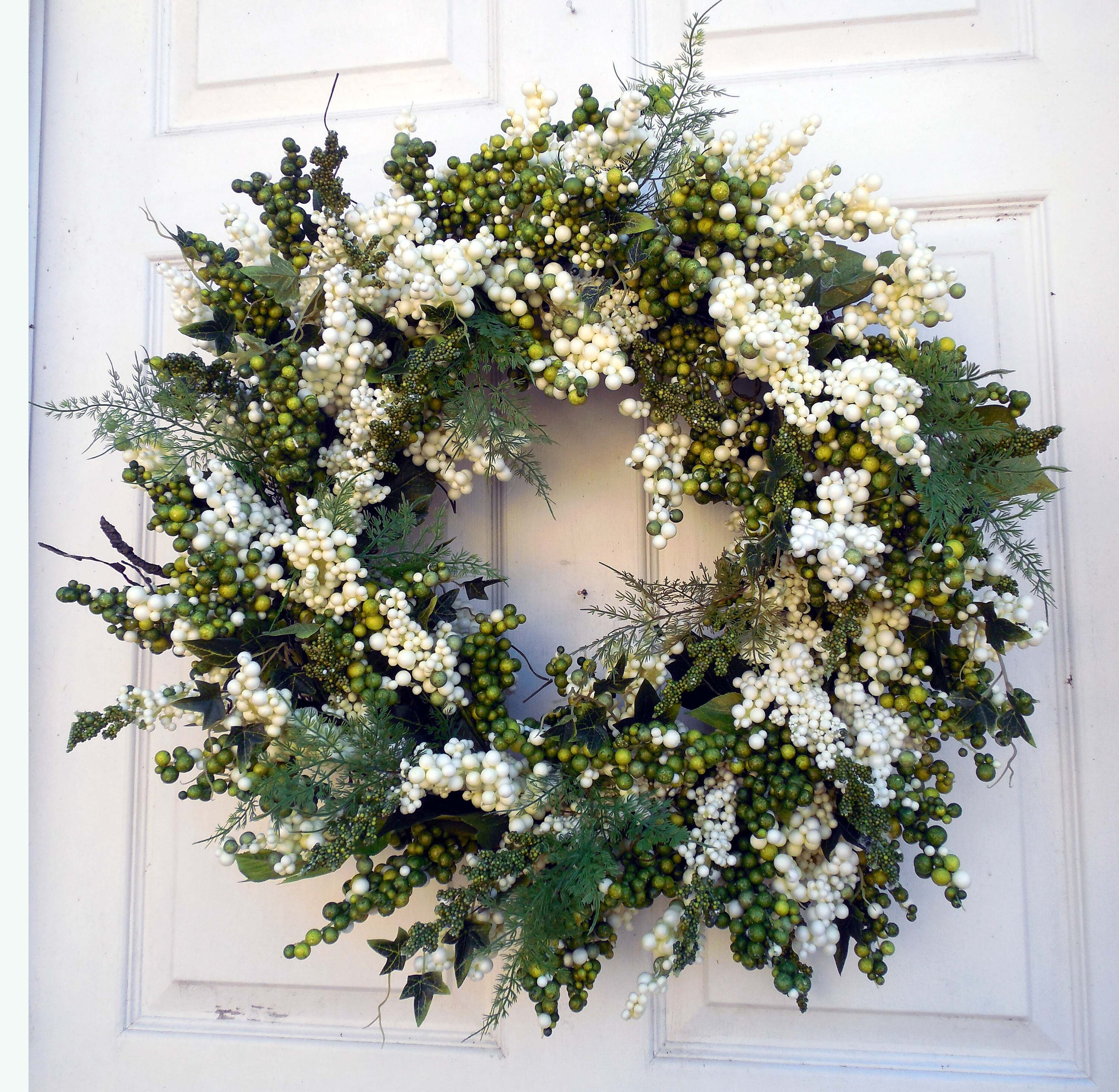 Seasonal Winterberry Wreath for Holiday Home Décor Year Round 