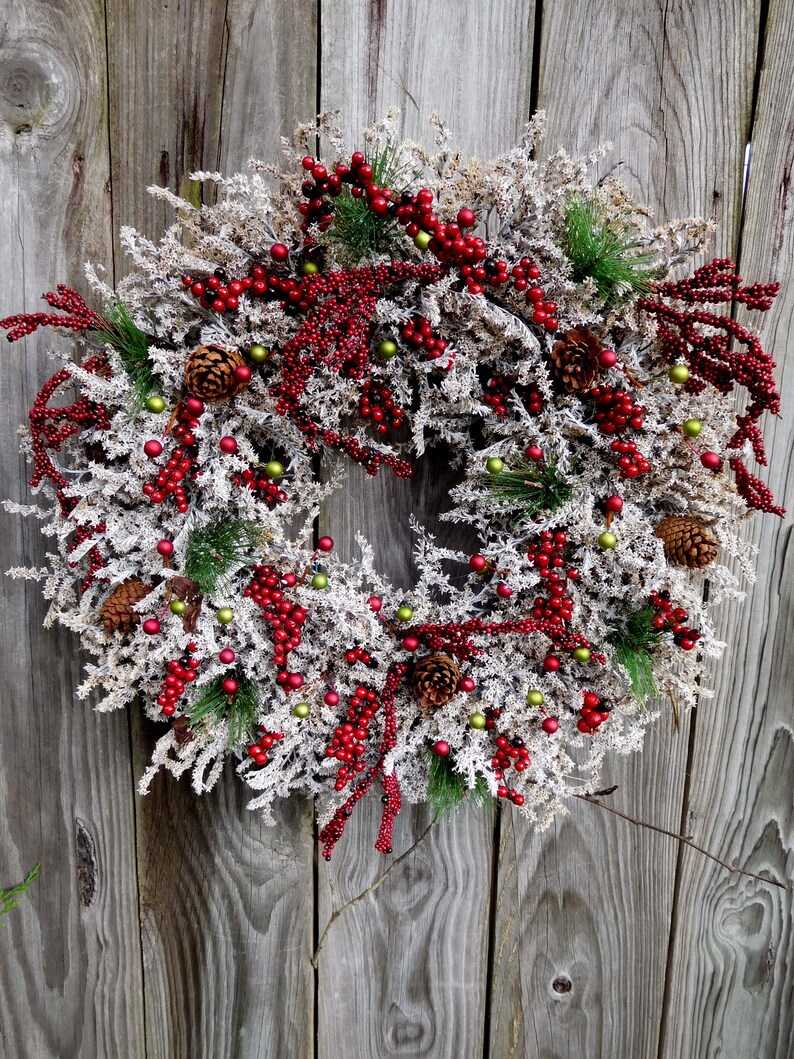 Christmas Wreath , Winter Door Wreath , Traditional store Christmas Wreath , Holiday Wreath
