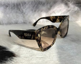 小物 Y2K FENDI Oval Sunglasses FFLogo vintage Vintage Y2K Fendi Oval Sunglasses SMALL NARROW Fit FF Logo Brown