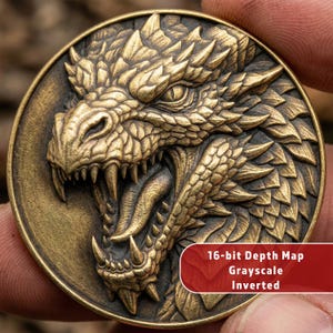 Peut inclure: Une pièce de monnaie de couleur bronze avec une tête de dragon détaillée, montrant une gueule ouverte et des dents acérées. La pièce est tenue par une main. Le texte "16-bit Depth Map Grayscale Inverted" est visible sur la pièce.
