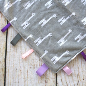Giraffe Minky Baby Blanket | Tag Blanket | Baby Shower Gift | Newborn Gift | New Mom Gift | Gender Neutral Baby Taggy Blanket | New Baby