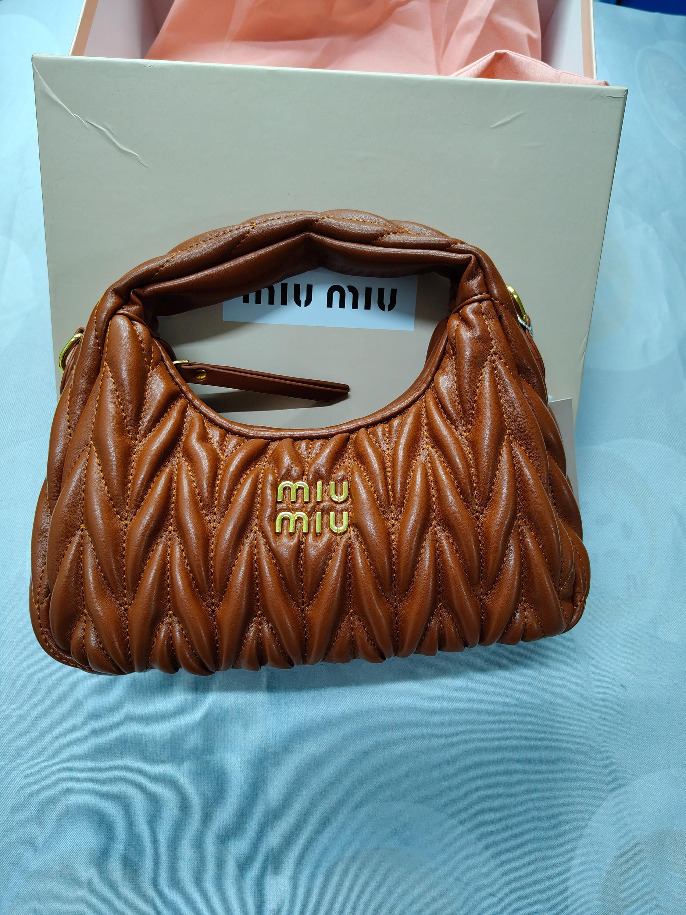 バッグ 1990s MIU MIU LEATHER HAND BAG MIU MIU 90's Vintage pony hair mini bag with distressed