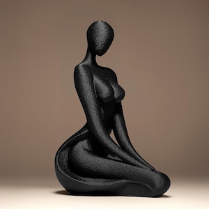 Sensuell kvinnastaty nr 2 | Abstrakt kvinnofigur | Modern skulptur | Mörk konstdekor