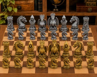 Dragon figurines – complete 32-piece chess set | Fantasy design | Made in Germany