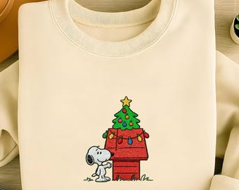 Snoopy Holiday Tree Embroidery Design, Cute Peanuts Winter Machine Embroidery File, Instant Download