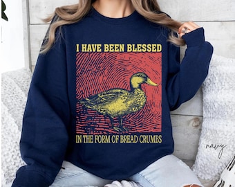 Funny Duck Graphic Tee: Vintage Style Animal Humor Cotton T-Shirt