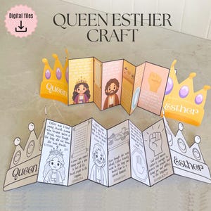 Könnte beinhalten: Ein Bastelprojekt zum Thema Königin Esther. Das Bild zeigt zwei Papierkronen und zwei Ziehharmonika-Hefte mit Illustrationen und Text. Die Hefte zeigen Szenen aus der Geschichte von Esther, mit dem Text "Queen Esther Craft" oben.