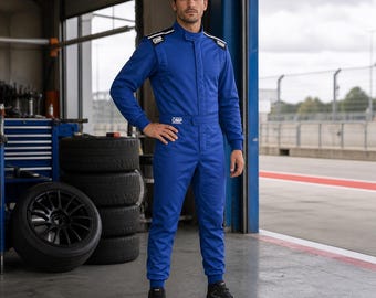 Tuta da gara di Formula 1 personalizzata con guanti e passamontagna inclusi.