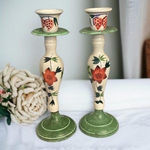 Vintage Handpainted Ceramic Candlesticks, Floral Two Tone Colonial Style Candle Taper Candle Holders. Strawberries, White and Green Vines