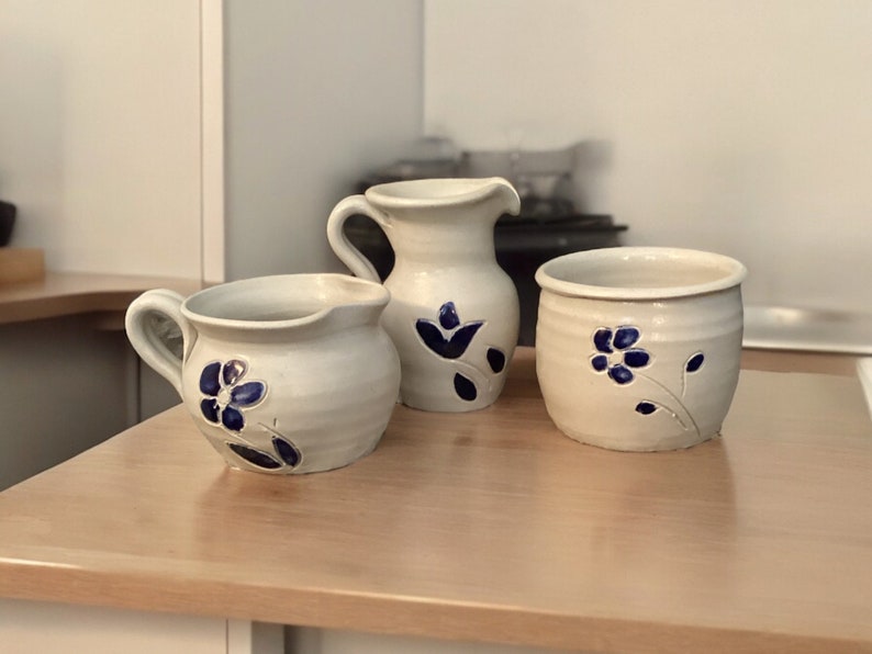 Vintage WILLIAMSBURG POTTERY Creamer, Sugar Bowl, Syrup Pitcher Set