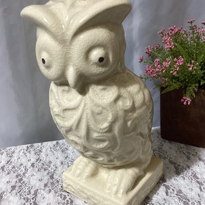 Vintage Owl Figurine, Ceramic Owl Figurine, Owl Decor