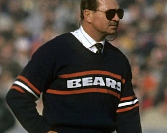 Pull moche des ours de Mike Ditka (2026)