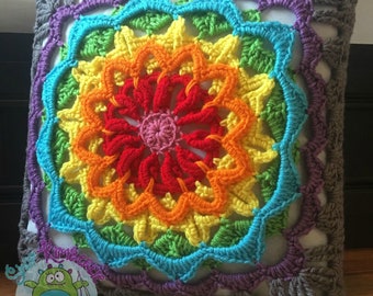 Woven Petals Crochet Pillow Home Décor