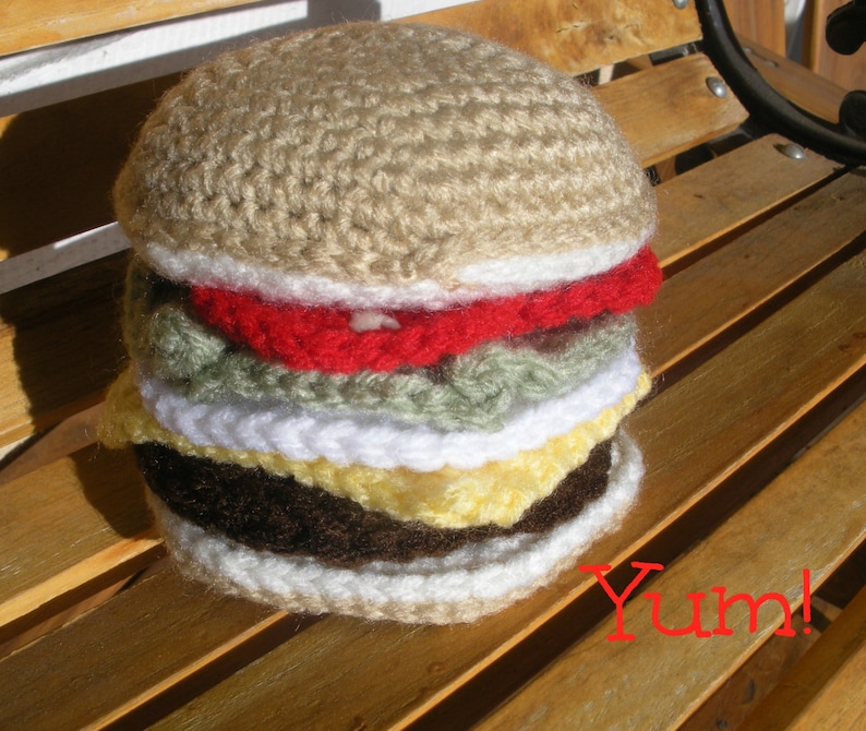 Crochet Amigurumi Cheeseburger Toy 7 pieces Food image 1