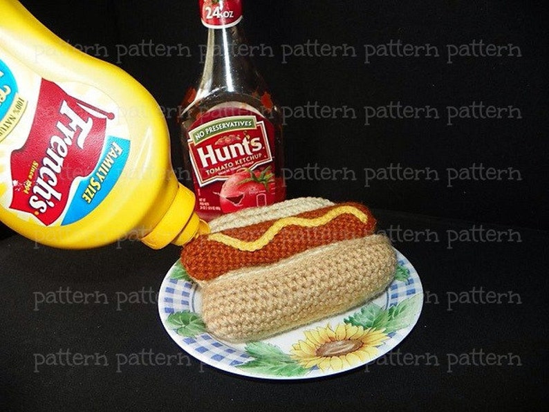 PATTERN Hot Dog Amigurumi Crochet PATTERN image 1