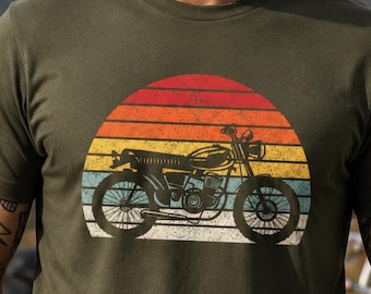 Vintage Motorcycle T-Shirt, Retro Sunset Biker Tee, Classic Motorbike Shirt, Motorcycle Gift for Men, Biker Dad T Shirt, Road Trip Graphic T