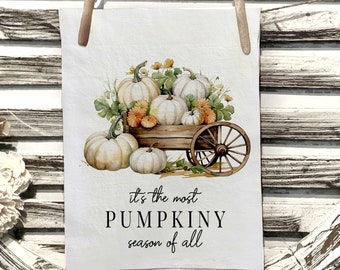 Fall Towel / Pumpkin Patch wagon Fall towel / pumpkin towel / harvest towel / pumpkin towel / fall leaves / Hello Fall