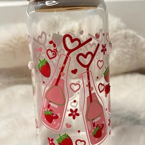 gift tumbler strawberry