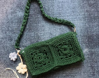 Mini Crochet Handbag with Structured Shape and Solid Base | DIY Purse | PDF Pattern | Includes a Flower Bag Charm Video Tutorial