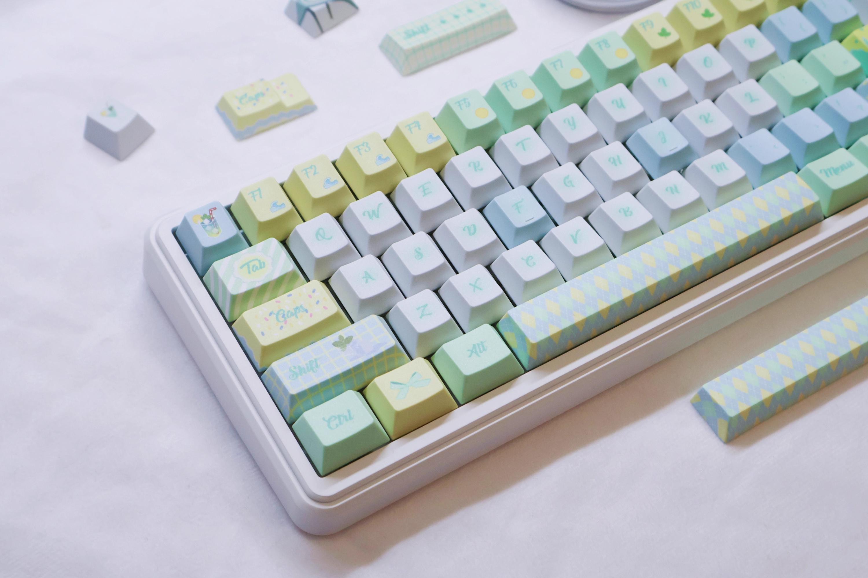 Cute Mint Lemonade Summer Theme Keycaps Set for Mechanical