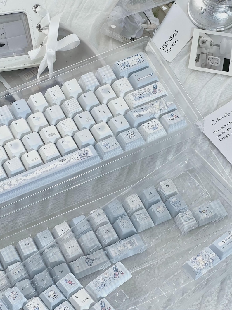 Cute Blue Dream Theme Artisan Keycaps Set - Thumbnail 4