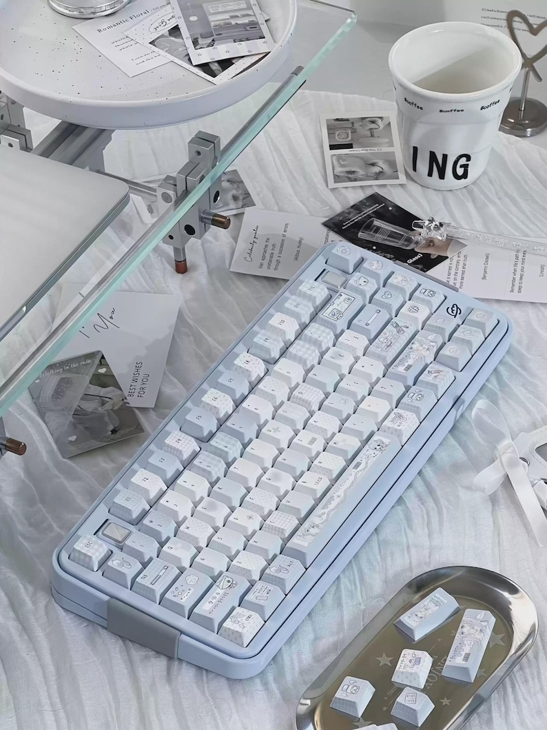 Cute Blue Dream Theme Artisan Keycaps Set - Thumbnail 5