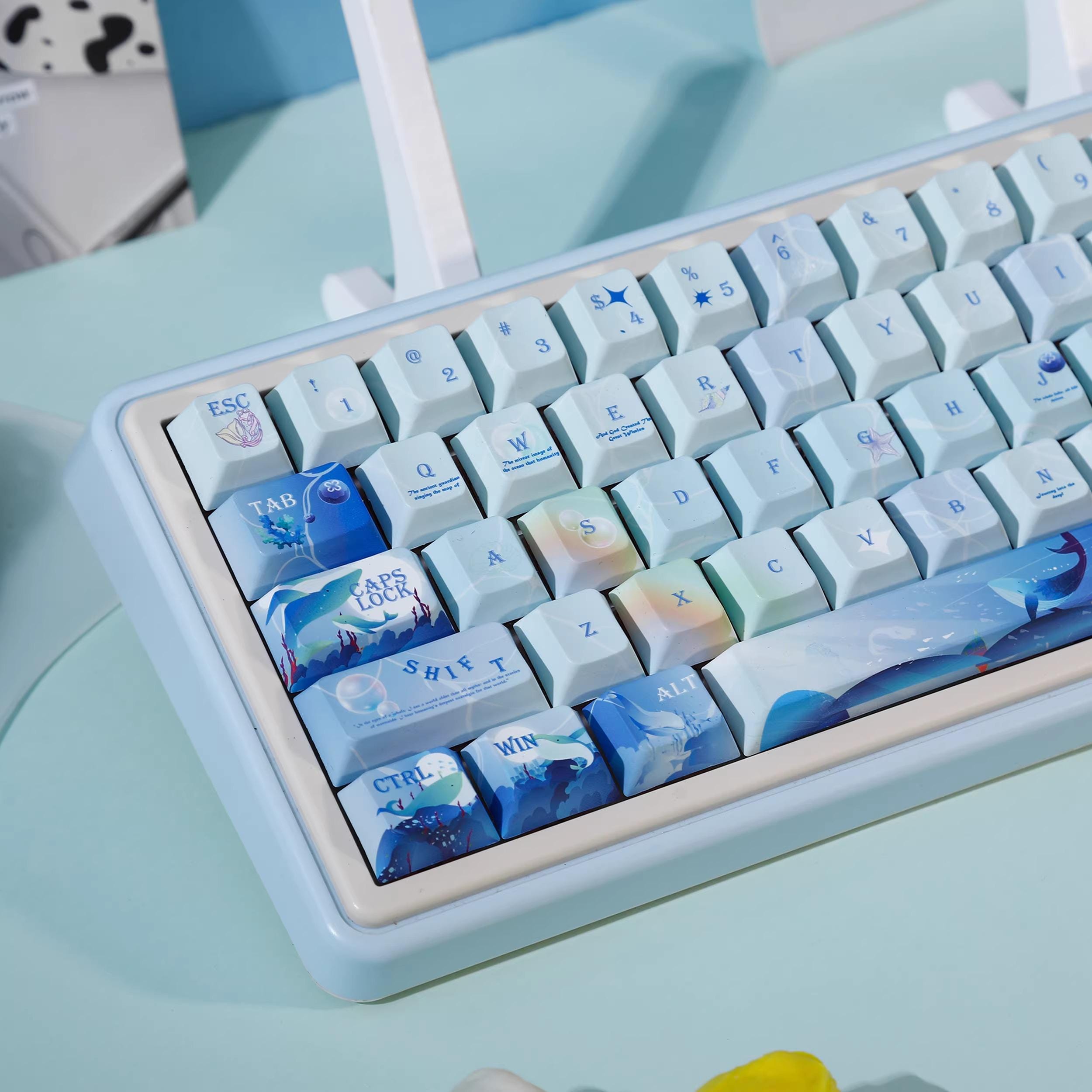 Cute Whale's Whisper Artisan Keycap Set | Ocean Dream Aesthetic