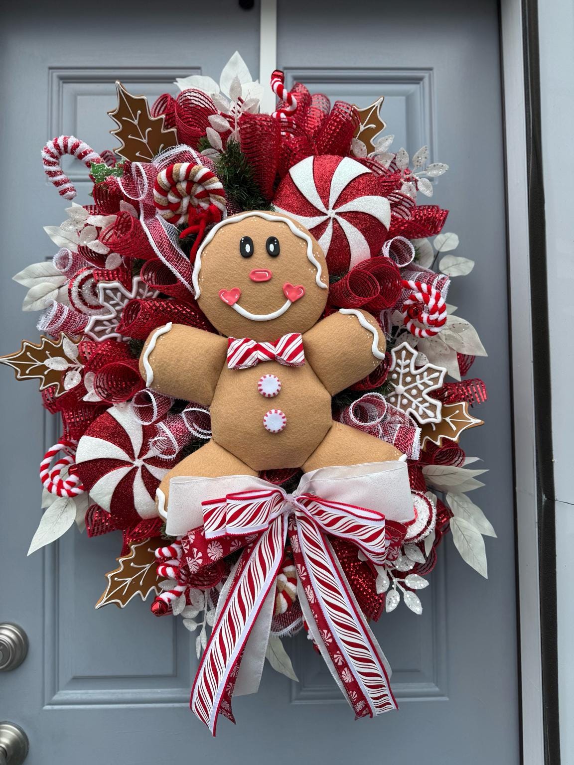Gingerbread Candyland Christmas Wreath – Peppermint Holiday Door Decor ...