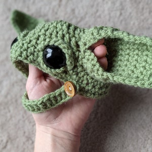 Baby Yoda Grogu Pet Hat Crochet Pattern image 4