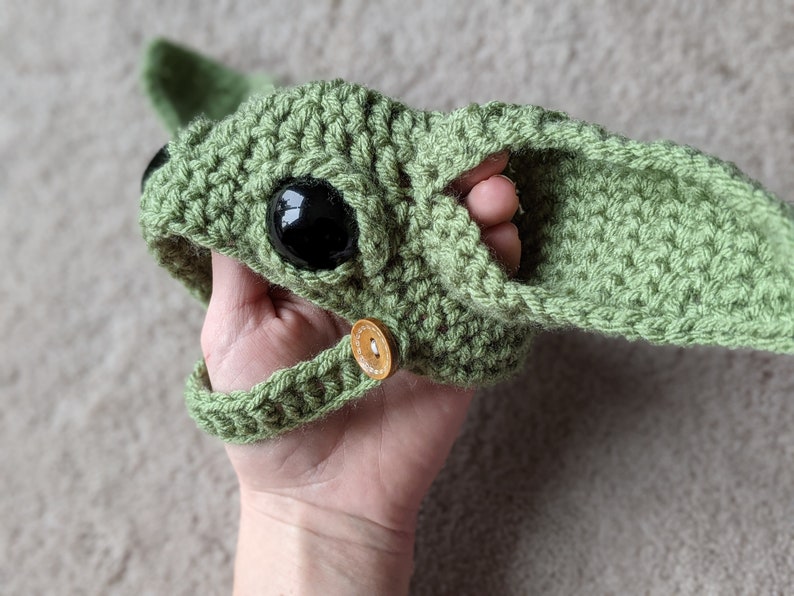 Baby Yoda Grogu Pet Hat Crochet Pattern image 4