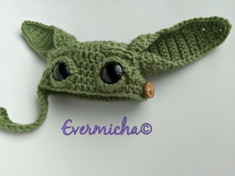 Baby Yoda Grogu Pet Hat Crochet Pattern image 3