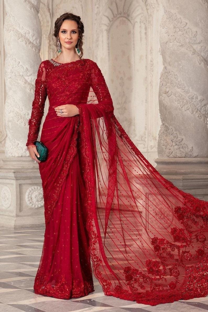 red saree wedding dress Photo of Bride in a red saree