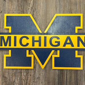 Michigan College Logo - Wall Art