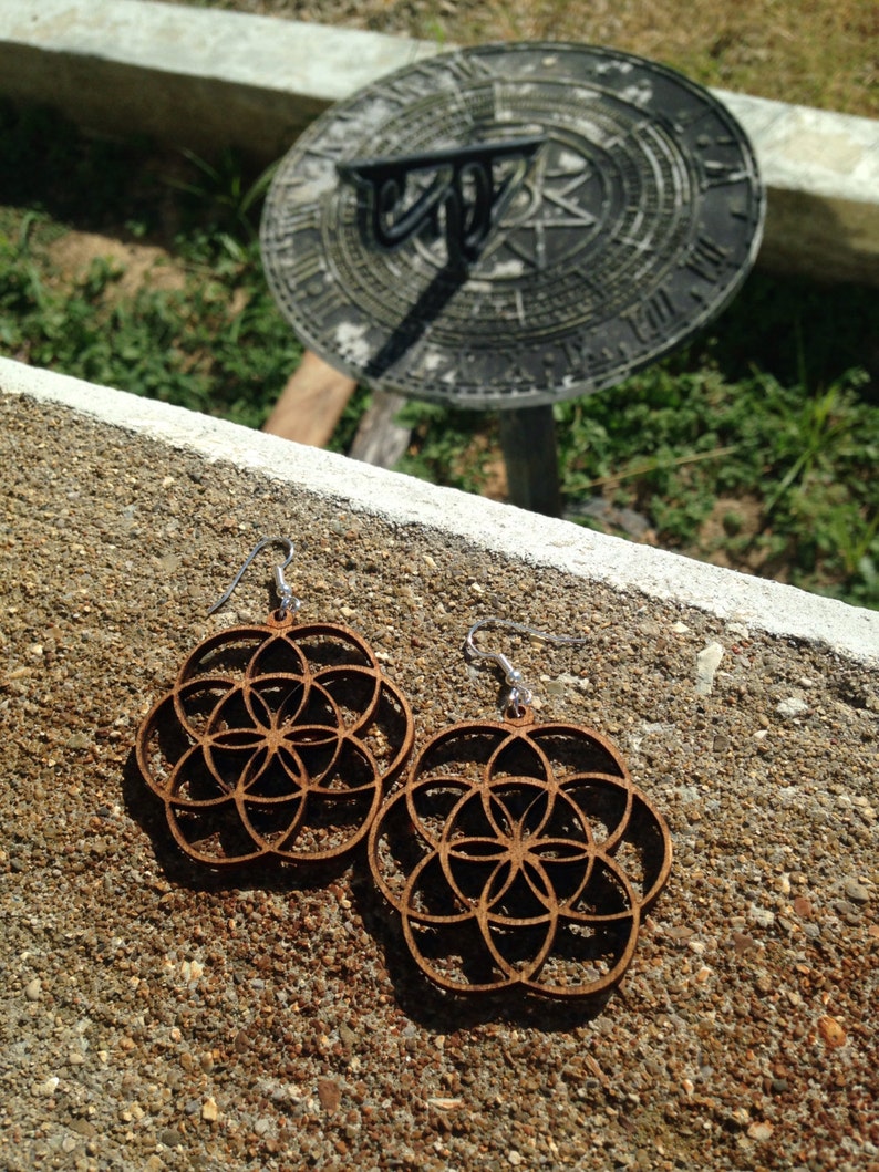 Wood Flower of Life Earrings zdjęcie 3