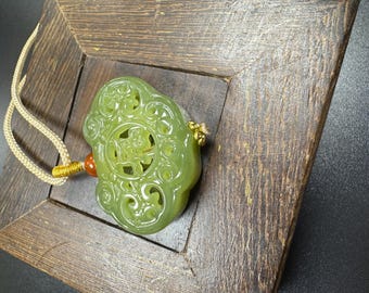 Colgante de bolsita de jade AAAA+, amuleto de aromaterapia tallado por ambos lados