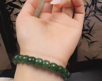 Pulsera de nefrita verde natural / Joyería minimalista elástica de jade