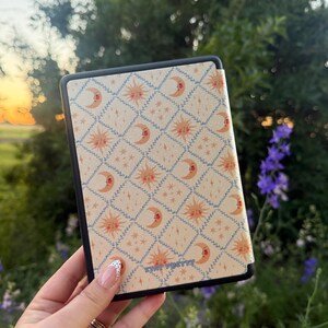 Celestial Kindle Case, Moon & Stars Kindle Cover, Sun and Moon E-Reader Cover, Book Lover Gift image 3
