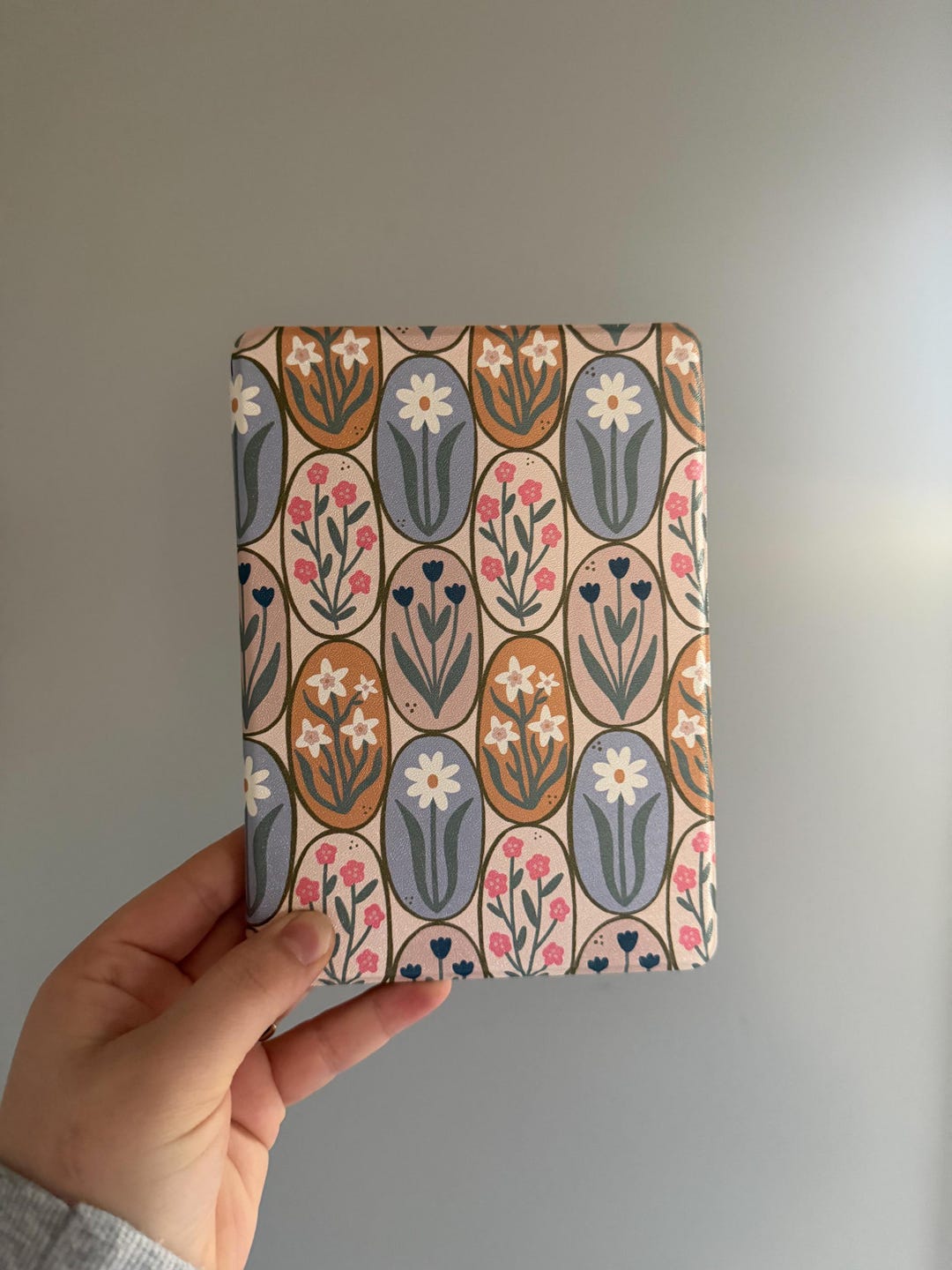 Floral Ovals Kindle Case Cover – Colorful Floral Print Sleeve for ...