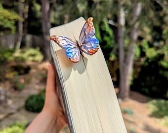 Zakładka i dodatek do półki w kształcie motyla Little Osha inspirowane motywem Quicksilver – dekoracja półki na książki, idealny prezent dla miłośnika książek